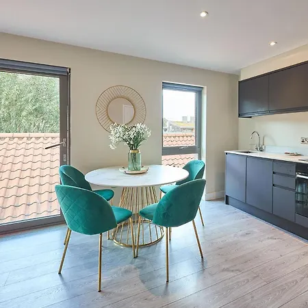 Appartement Host & - The Hideaway York